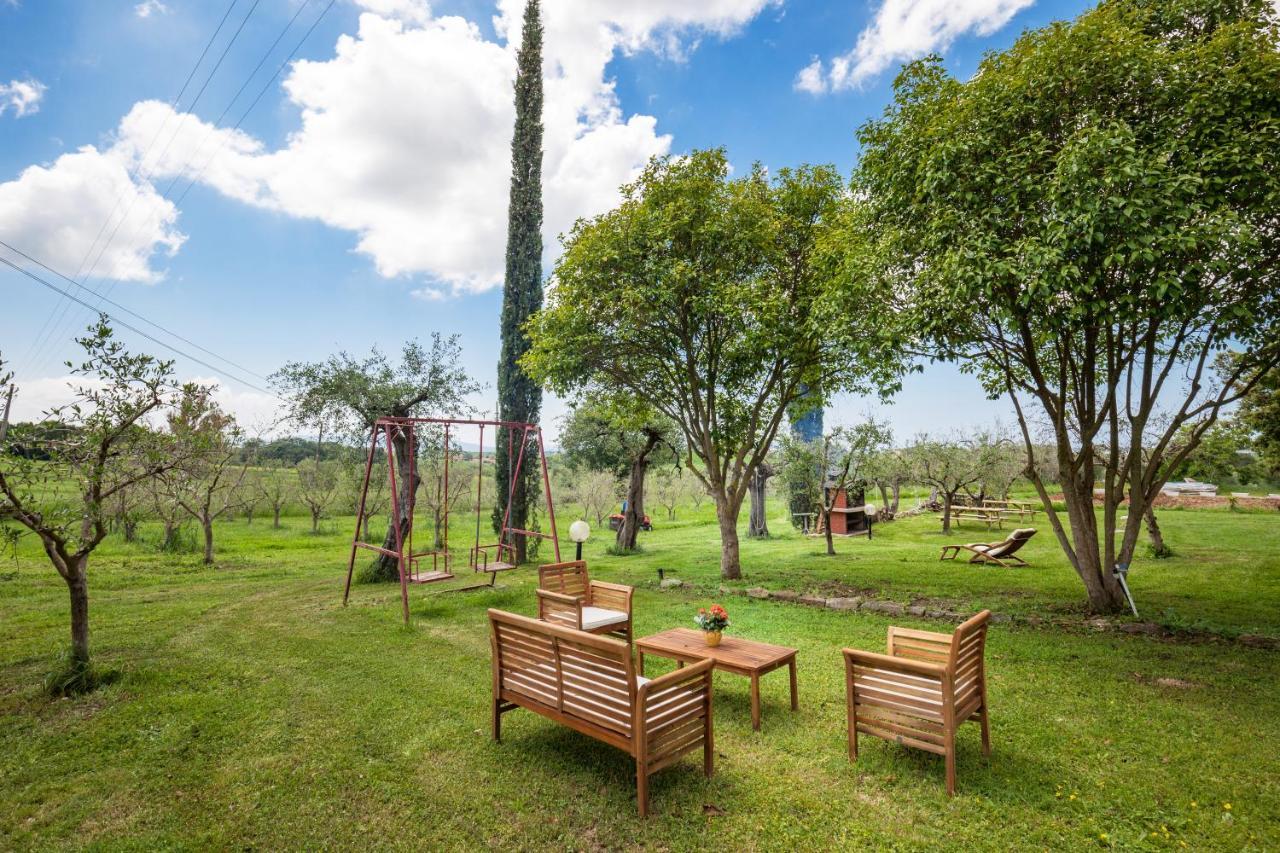 Artemisia Negli Ulivi B&B Magliano in Toscana Exterior foto
